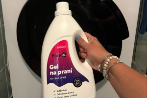 Může levný prací gel fungovat? Zkusili jsme Flore gel na praní